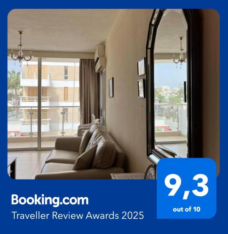Beach Apartment Mackenzie, Larnaca Bagian luar foto